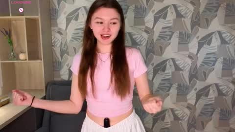 Snapshot of cordiacower chatting on 10.26.25 Leya online show from 10.26.25