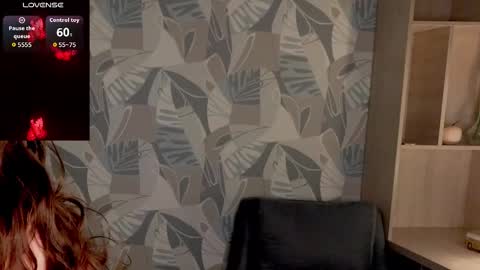 Snapshot of cordiacower chatting on 11.03.25 Leya online show from 11.03.25