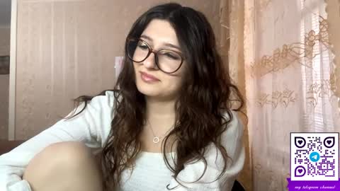 Elisheva online show from 04.21.26
