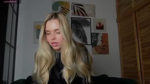 Im Cornelia FANSLY   free telegram  INSTA online show from 07.01.26
