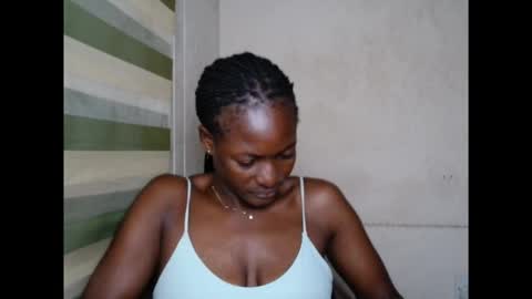 Snapshot of cornxslut chatting on 09.14.25 cornxslut online show from 09.14.25