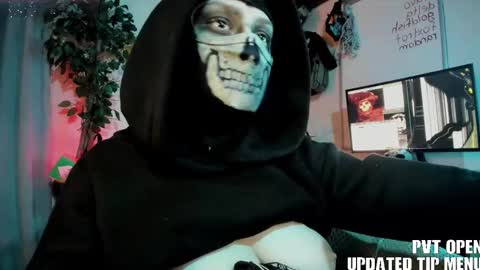 cos_operator online show from 12.17.25