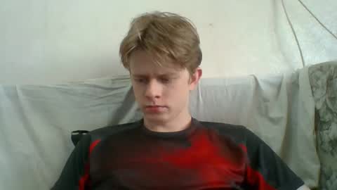 Snapshot of cosm2312 chatting on 06.10.26 Andrew online show from 06.10.26