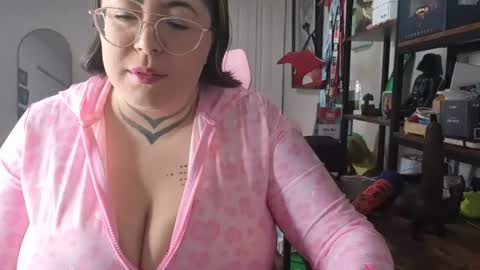 Miss Mei online show from 07.26.26