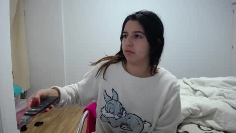 Snapshot of costantine_helena24 chatting on 01.06.25 costantine helena24 online show from 01.06.25