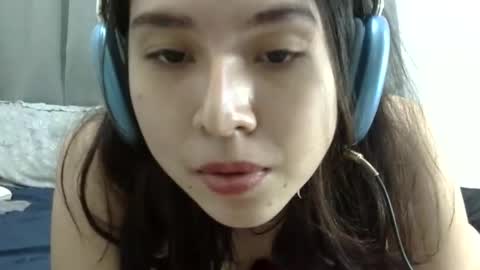 Snapshot of cottoncandygirl9898 chatting on 04.05.26 Liz Gwyneth Charlota online show from 04.05.26