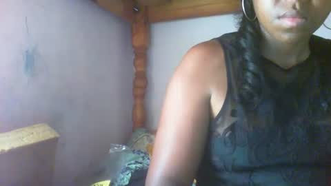 couleur_vanille online show from 01.30.25