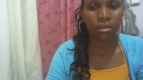 couleur_vanille online show from 02.01.25