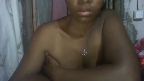 couleur_vanille online show from 11.19.25