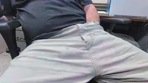 Snapshot of countryboy_10 chatting on 12.31.24 CountryBoy 10 online show from 12.31.24