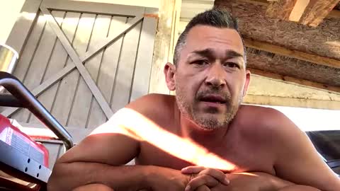 Snapshot of countryjoe2002 chatting on 11.08.25 countryjoe2002 online show from 11.08.25