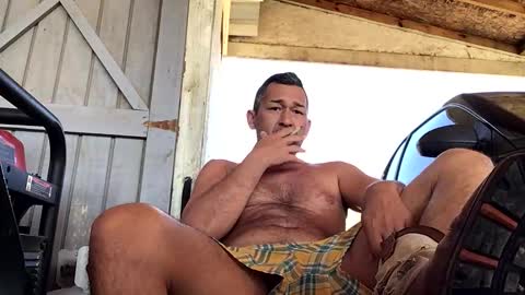 Snapshot of countryjoe2002 chatting on 11.16.25 countryjoe2002 online show from 11.16.25