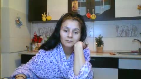 Snapshot of couple_p3rf3ct chatting on 12.18.24 couple_p3rf3ct online show from 12.18.24