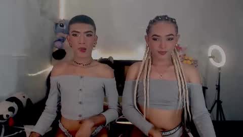 Snapshot of couple_sweet1016 chatting on 09.13.25 ALEXA KIM online show from 09.13.25