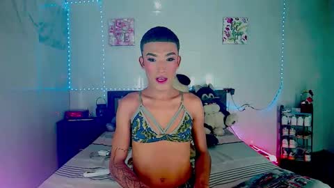 ALEXA  KIM online show from 10.18.25