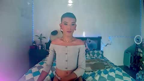 Snapshot of couple_sweet1016 chatting on 11.28.25 ALEXA KIM online show from 11.28.25