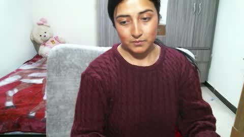 couplecaliente10 online show from 12.04.25