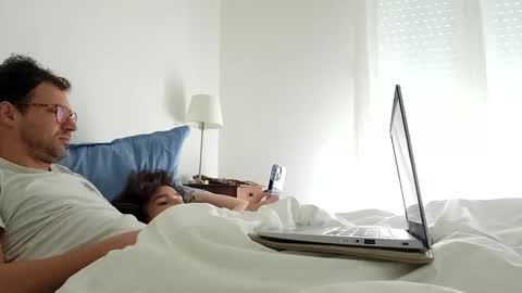 couplelille59 online show from 11.10.25