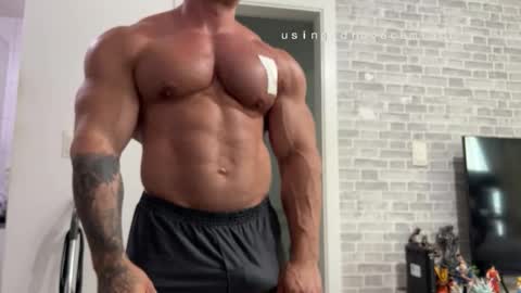 couplemuscle40 online show from 03.04.26