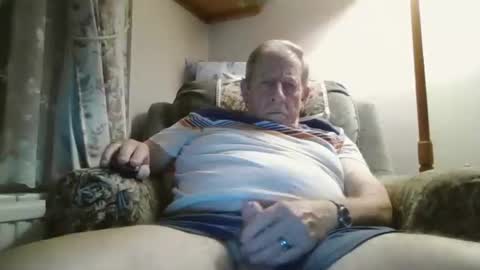 courieral1 online show from 09.17.25