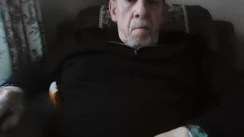 courieral1 online show from 12.17.25