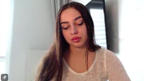 Courtney online show from 11.13.25