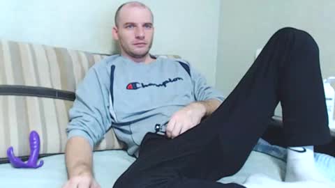 Damien online show from 12.22.25