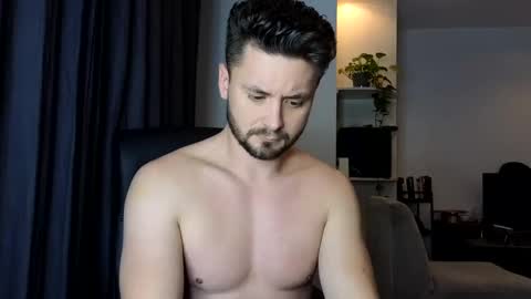 Snapshot of cowboylean chatting on 12.26.24 cbl online show from 12.26.24