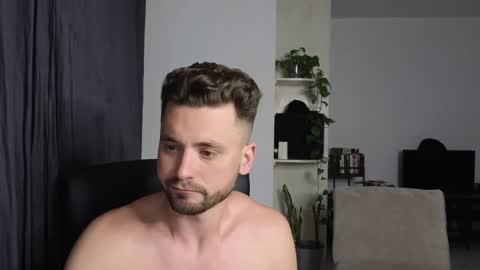 Snapshot of cowboylean chatting on 02.09.25 cbl online show from 02.09.25