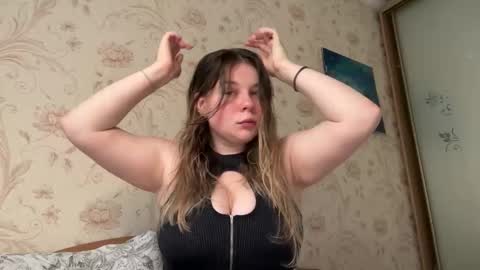 Elise online show from 10.24.25