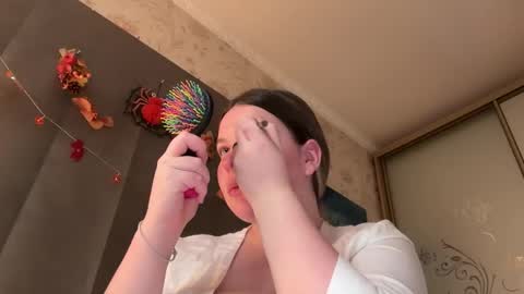 Elise online show from 11.15.25