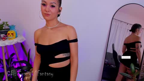 Snapshot of crazy01fantasy chatting on 01.26.25 Laura online show from 01.26.25
