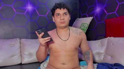 - Girl ZOE and Boy Cain  online show from 10.18.25