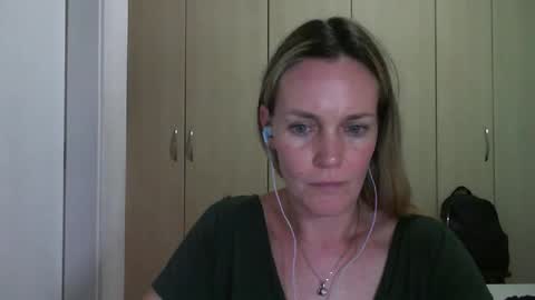 Anny online show from 02.18.25