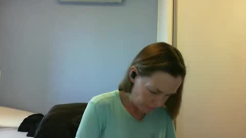 Anny online show from 09.22.25