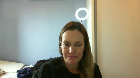 Anny online show from 11.03.25