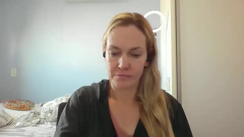 Snapshot of crazyanny chatting on 03.02.26 Anny online show from 03.02.26