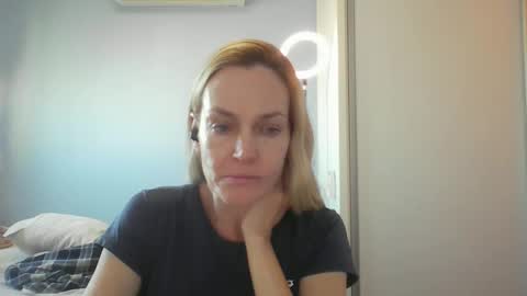 Snapshot of crazyanny chatting on 05.07.26 Anny online show from 05.07.26