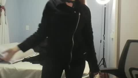 Snapshot of crazyanny chatting on 05.26.26 Anny online show from 05.26.26