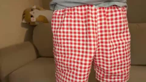 Snapshot of crazybottom99 chatting on 01.11.25 Alex online show from 01.11.25