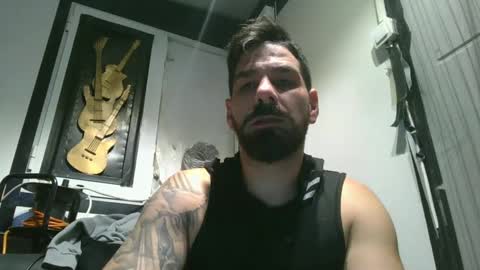 Snapshot of crazycouple1011 chatting on 01.27.25 funcouple online show from 01.27.25