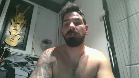 Snapshot of crazycouple1011 chatting on 01.27.25 funcouple online show from 01.27.25