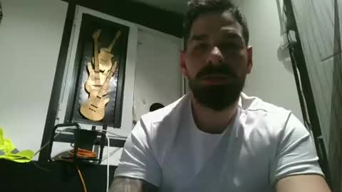 Snapshot of crazycouple1011 chatting on 02.08.25 funcouple online show from 02.08.25