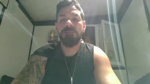 Snapshot of crazycouple1011 chatting on 10.04.25 funcouple online show from 10.04.25