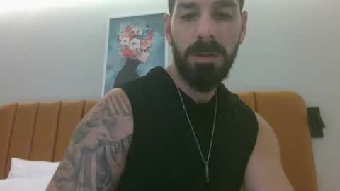 Snapshot of crazycouple1011 chatting on 10.29.25 funcouple online show from 10.29.25