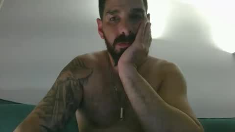 Snapshot of crazycouple1011 chatting on 11.22.25 funcouple online show from 11.22.25