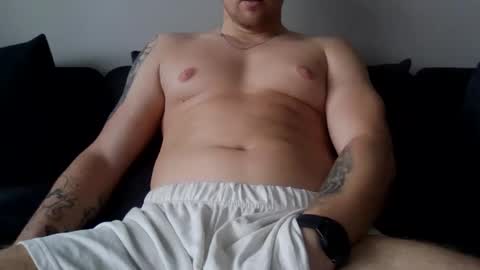 Snapshot of crazyd101 chatting on 10.13.25 CrazyDI0I online show from 10.13.25