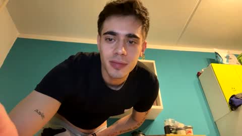 Snapshot of crazydickboy3 chatting on 01.02.25 crazydickboy3 online show from 01.02.25