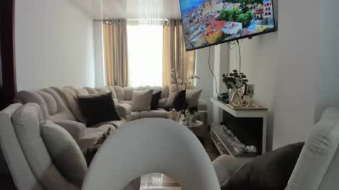 LAURA online show from 11.13.25