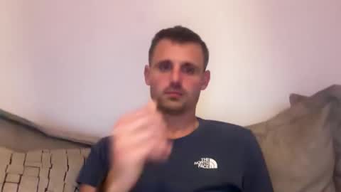 Snapshot of crazynicky chatting on 11.29.25 Nicky online show from 11.29.25